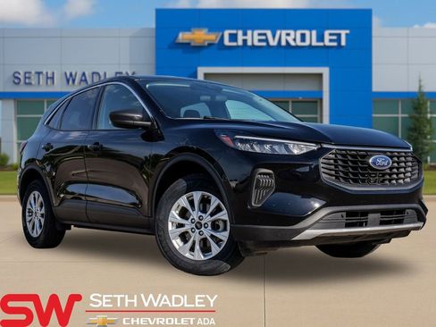 Used 2024 Ford Escape Active w/ Tech Pack #1 AWD/4WD image 1