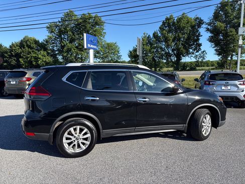 Used 2020 Nissan Rogue S w/ Special Edition Package AWD/4WD image 8