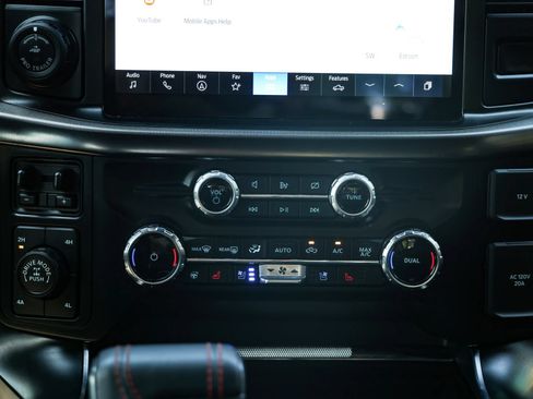 Used 2024 Ford F150 Raptor AWD/4WD image 17