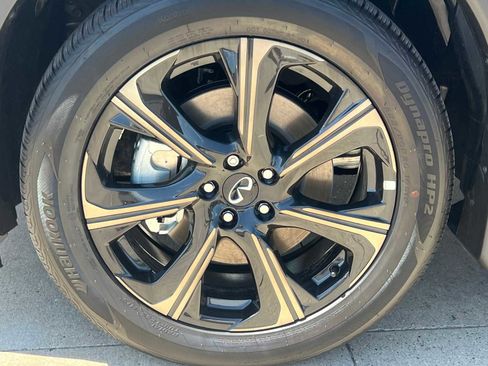 New 2026 INFINITI QX60 Autograph w/ Dark Cargo Package image 9