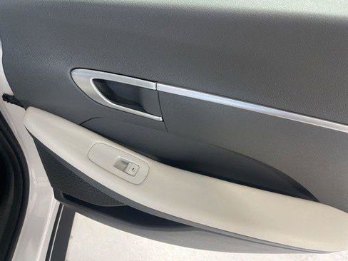 New 2026 Hyundai Sonata SE FWD image 25