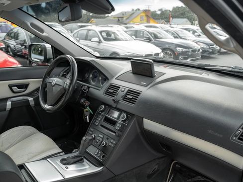 Used 2014 Volvo XC90 3.2 R-Design AWD/4WD image 13
