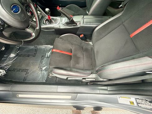 Used 2022 Subaru BRZ Limited w/ Popular Package #1 image 18