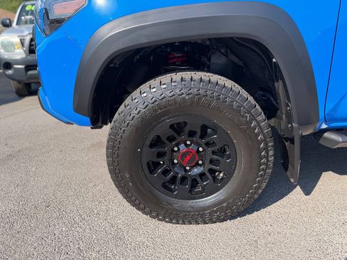 Used 2019 Toyota Tacoma TRD Pro AWD/4WD image 95