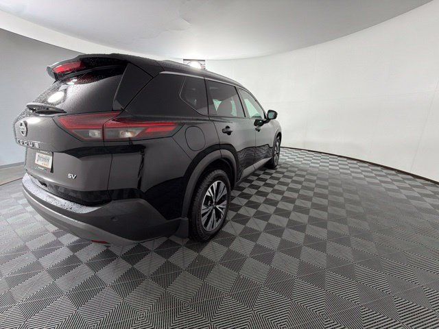 Used 2021 Nissan Rogue SV FWD image 5
