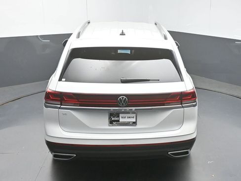 New 2026 Volkswagen Atlas SE FWD image 45