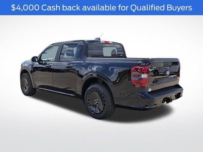 New 2025 Ford Maverick Lobo