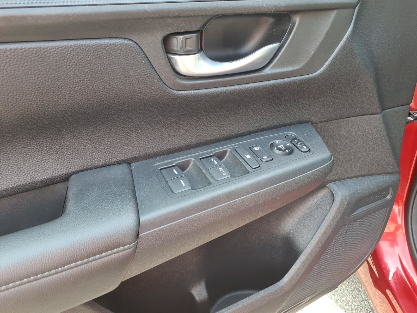 Certified 2023 Honda CR-V EX image 28