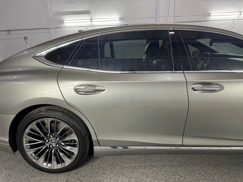 Used 2018 Lexus LS 500 AWD w/ Luxury Package image 5