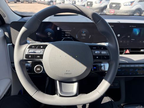 Used 2025 Hyundai Ioniq 5 Limited AWD/4WD image 20
