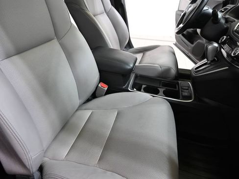 Used 2016 Honda CR-V EX-L image 25