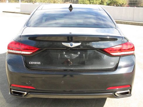 Used 2015 Hyundai Genesis 3.8 w/ Option Group 04 image 6