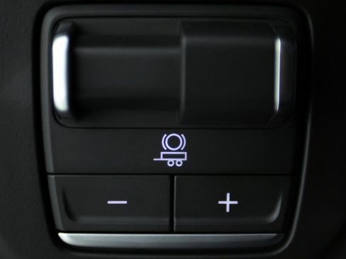 Used 2026 Cadillac Escalade Sport w/ Touring Package image 28