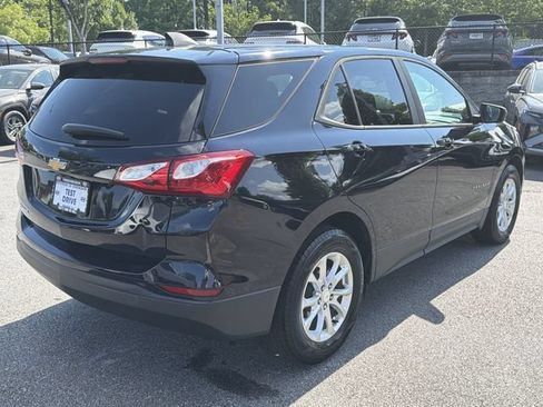 Used 2020 Chevrolet Equinox LS w/ LS Convenience Package FWD image 7