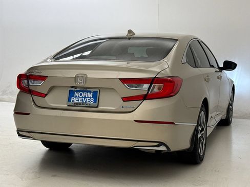 Used 2018 Honda Accord EX-L image 9