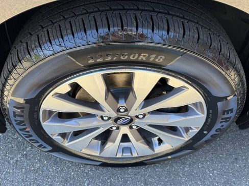 Used 2019 Subaru Outback 2.5i Touring w/ Popular Package #3A AWD/4WD image 26