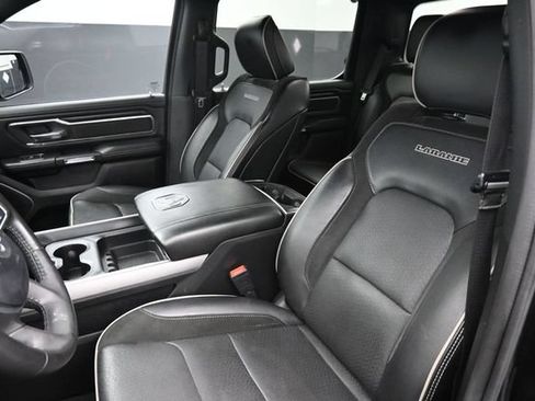 Used 2024 RAM 1500 Laramie AWD/4WD image 13