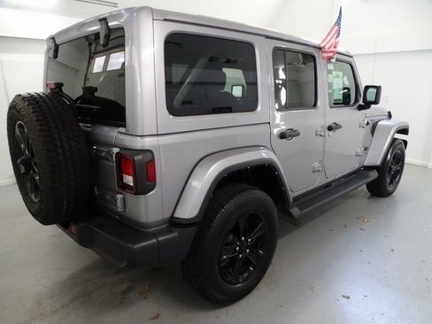 Certified 2021 Jeep Wrangler Unlimited Sahara image 21