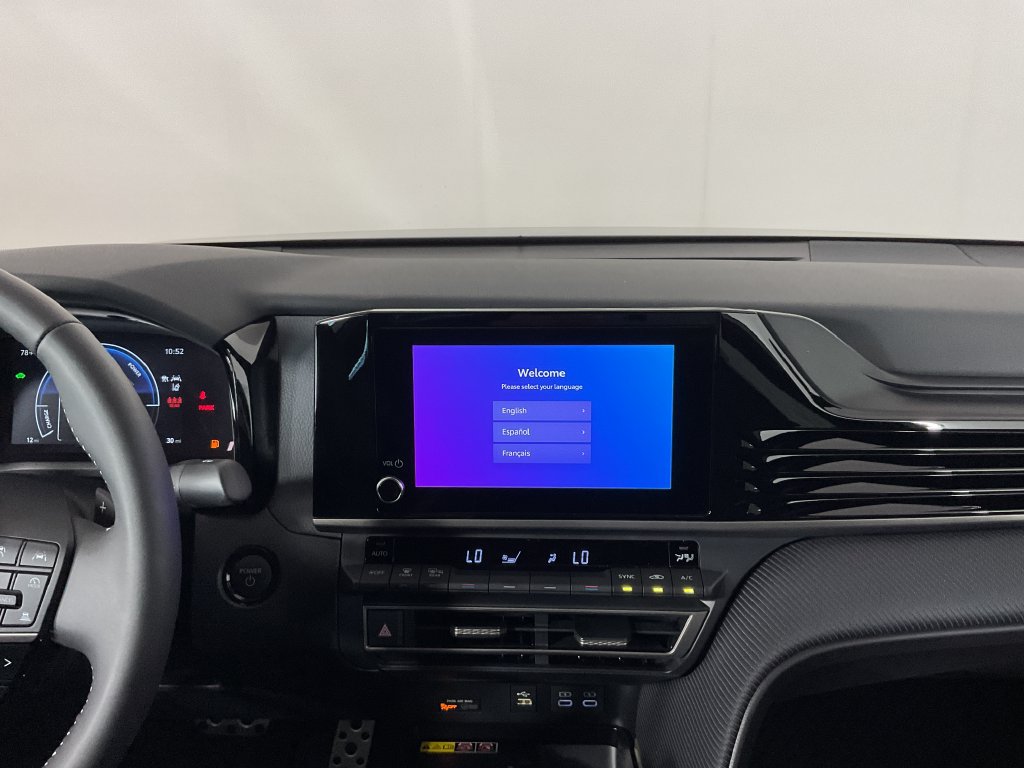 New 2026 Toyota Camry SE FWD image 11