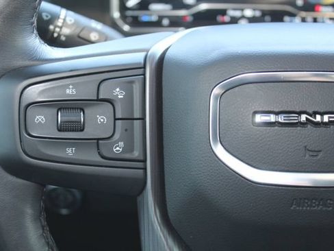 Certified 2025 GMC Sierra 2500 Denali Ultimate AWD/4WD image 24