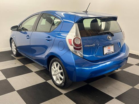 Used 2013 Toyota Prius C Three image 4