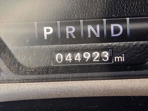 Used 2019 RAM 3500 Limited image 2