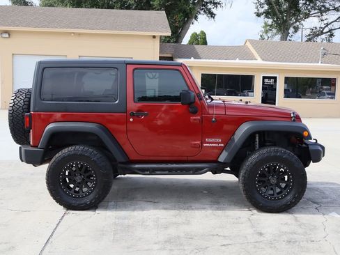 Used 2013 Jeep Wrangler Sport AWD/4WD image 10