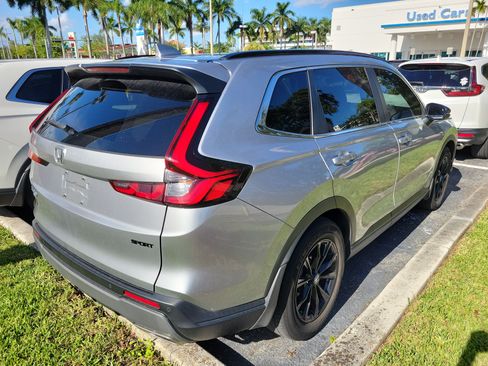 Used 2024 Honda CR-V Sport-L image 3