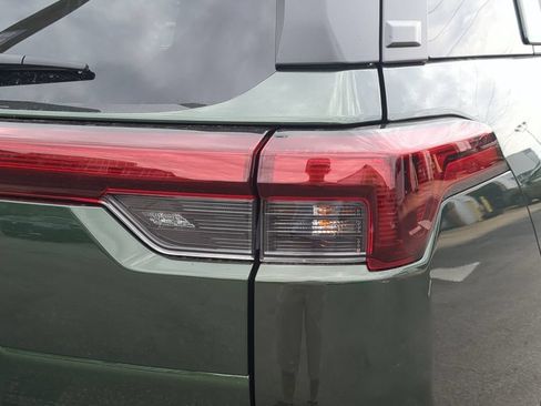 Used 2026 Subaru Outback Limited AWD/4WD image 8