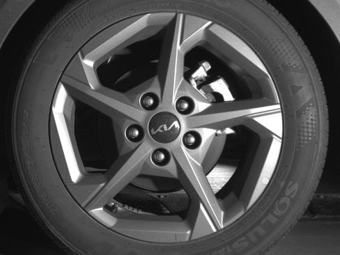Used 2025 Kia K4 FWD image 14