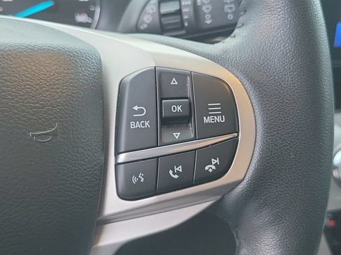 Used 2023 Ford Explorer XLT w/ Equipment Group 202A RWD image 28