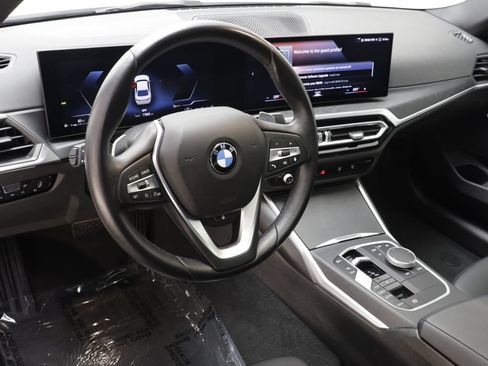 Used 2024 BMW 330i xDrive Sedan AWD/4WD image 7