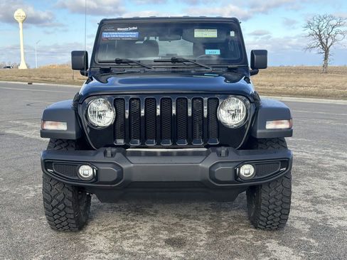 Used 2023 Jeep Wrangler Sport image 24