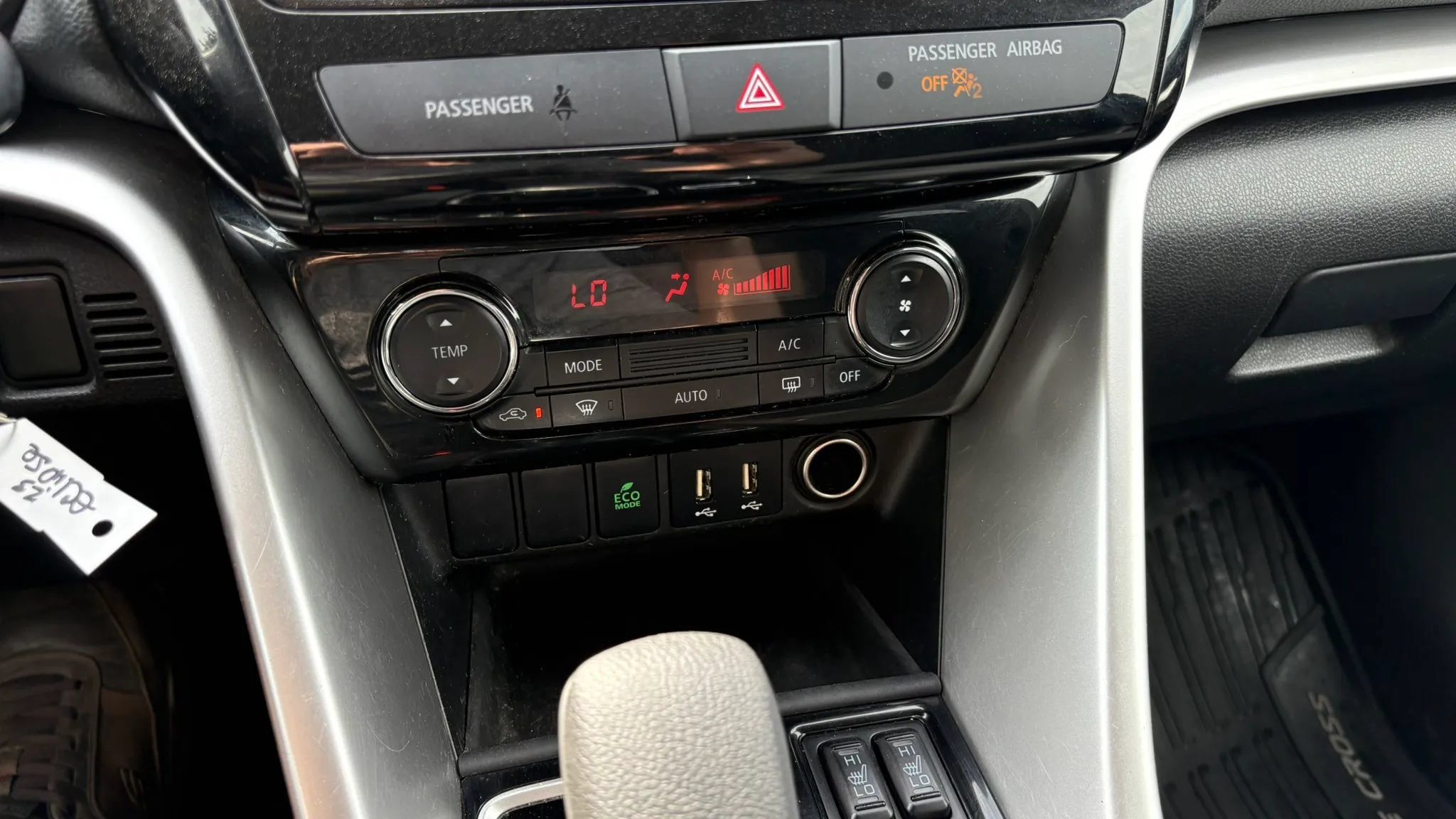 Used 2023 Mitsubishi Eclipse Cross LE AWD/4WD image 23