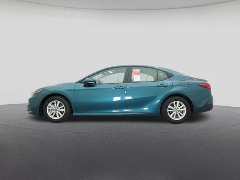 New 2026 Toyota Camry LE image 19