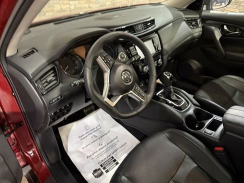 Used 2020 Nissan Rogue SL w/ Premium Package image 13