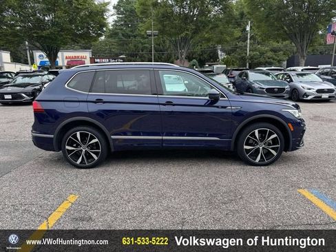 Used 2023 Volkswagen Tiguan SEL R-Line AWD/4WD image 9