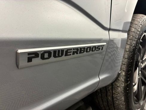 Used 2022 Ford F150 Lariat w/ Equipment Group 502A High AWD/4WD image 38