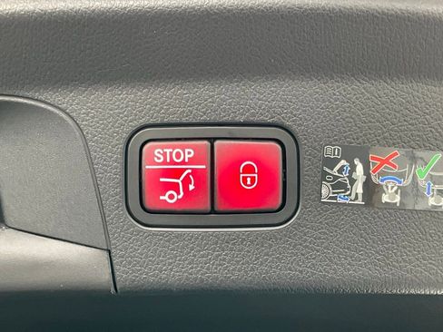 New 2025 Mercedes-Benz GLE 53 AMG 4MATIC Coupe image 15