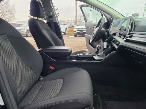 Used 2023 Kia Sportage LX image 18