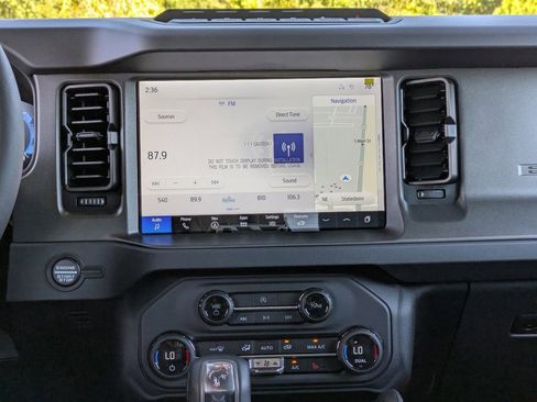 New 2025 Ford Bronco Badlands image 18