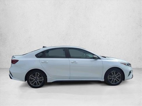Used 2024 Kia Forte GT-Line FWD image 4