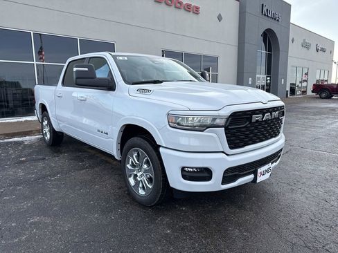 New 2025 RAM 1500 Big Horn AWD/4WD image 2