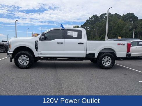 Used 2024 Ford F250 XLT w/ FX4 Off-Road Package AWD/4WD image 7