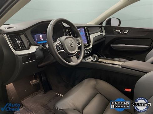 Used 2025 Volvo XC60 B5 Plus image 56