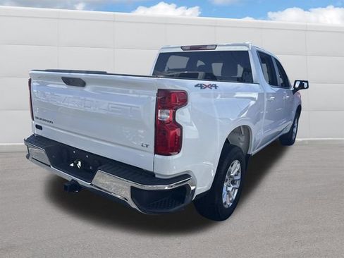 Used 2023 Chevrolet Silverado 1500 LT AWD/4WD image 8