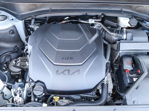 Used 2023 Kia Telluride EX w/ EX Captain's Chair Package FWD image 33
