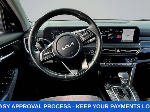 Used 2024 Kia Seltos S AWD/4WD image 11