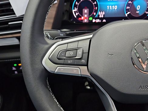 New 2026 Volkswagen Atlas SE image 19