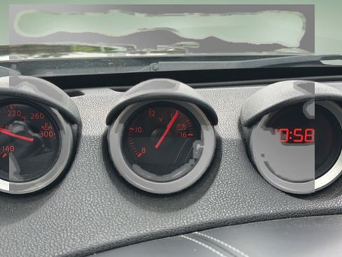 Used 2010 Nissan 370Z Touring RWD image 29